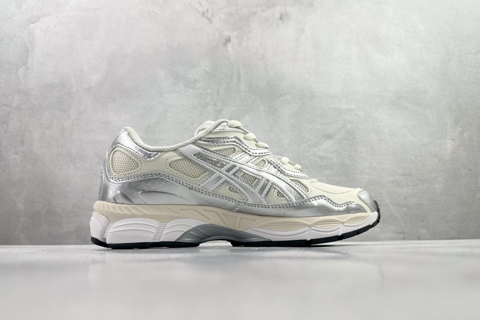 Asics GEL-NYC silver yellow 1203A805-101 - Image 2