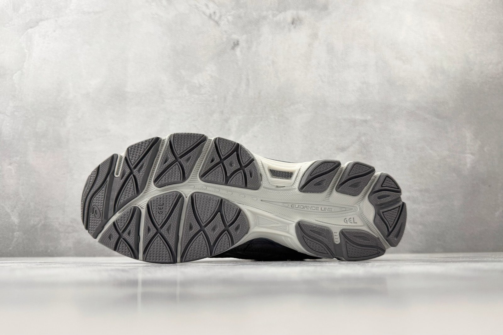 Asics Gel NYC gray 1203A383-026 - Image 4