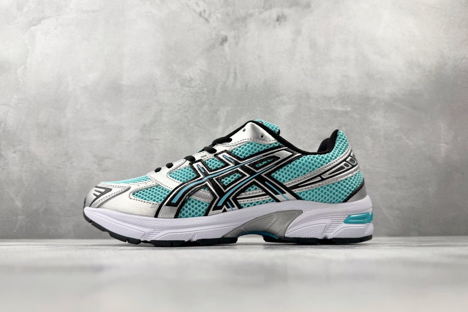ASICS Gel-1130 silver green 1203A609-400