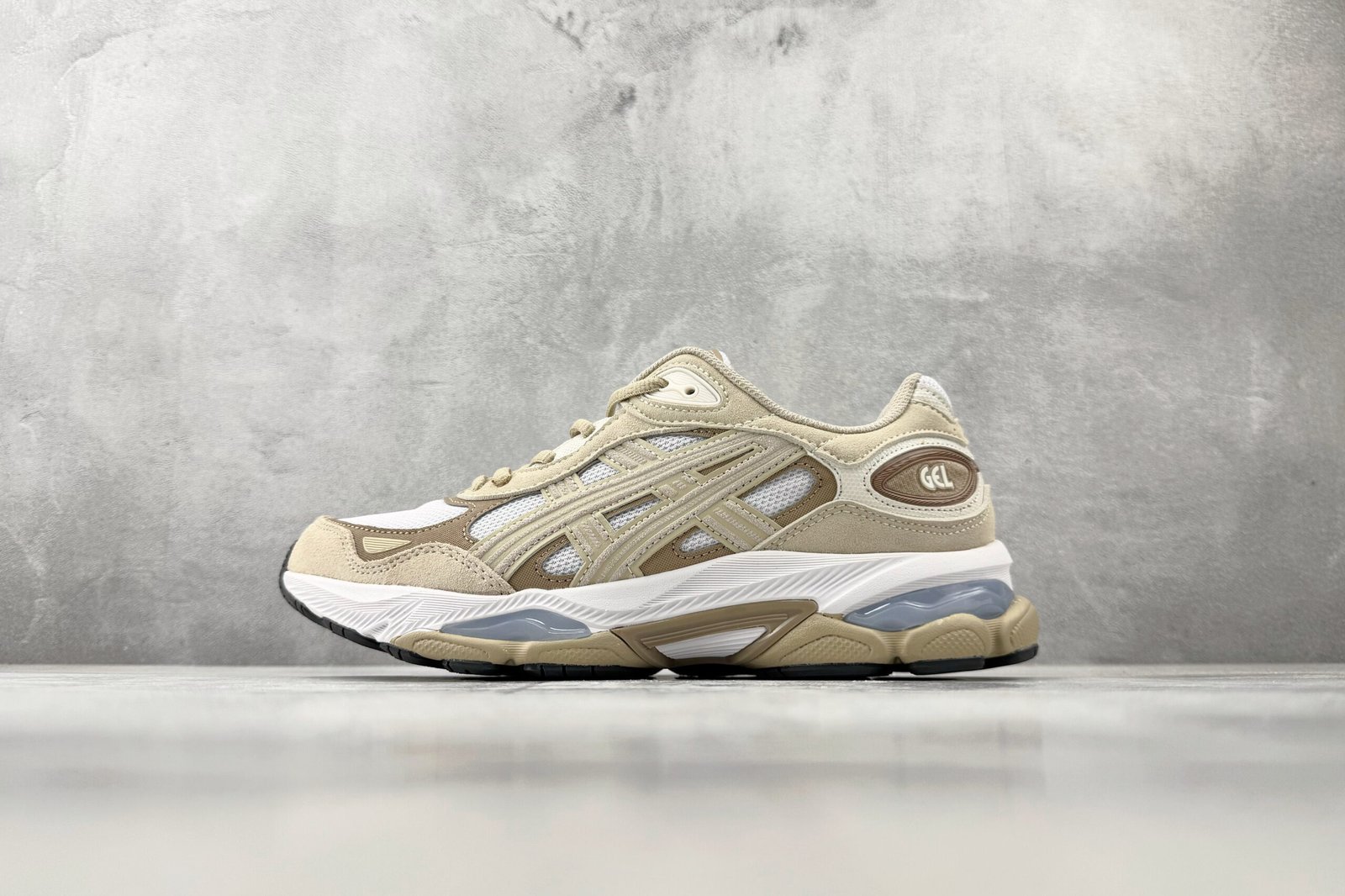 ASICS Gel-NYC 2.0 milk tea Brown 1203A895-102