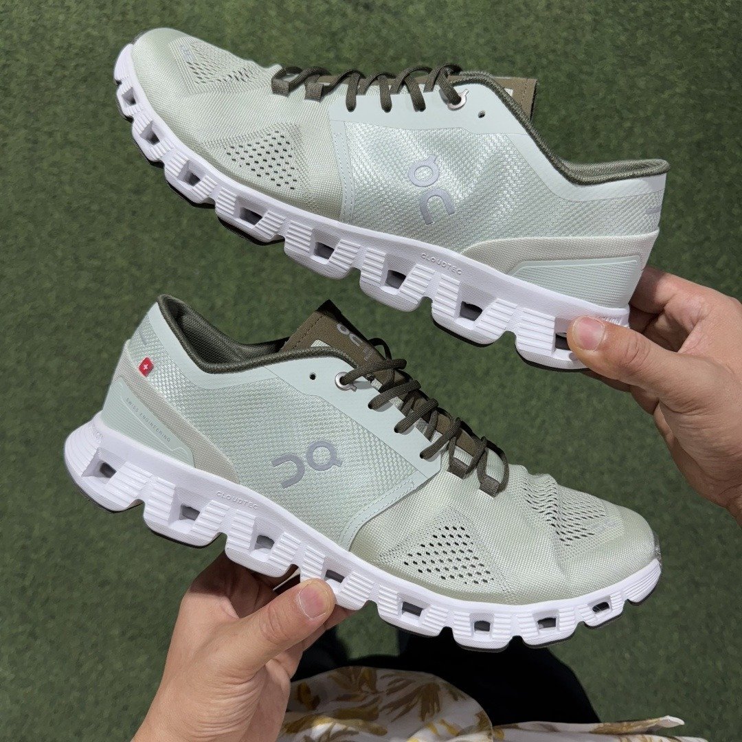 On Cloud 5 comfortable all-match shock-absorbing non-slip wear-resistant breathable low-top carbon plate running shoes