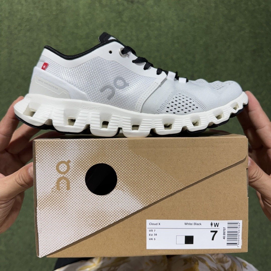 On Cloud 5 comfortable all-match shock-absorbing non-slip wear-resistant breathable low-top carbon plate running shoes - Image 6