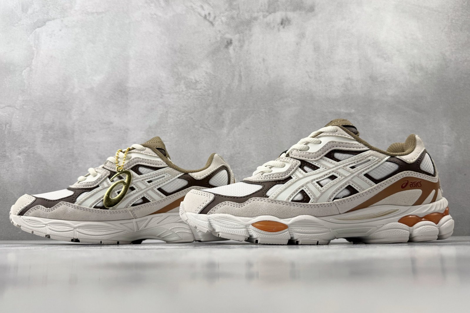 Asics Gel NYC beige 1203A739-251 - Image 5