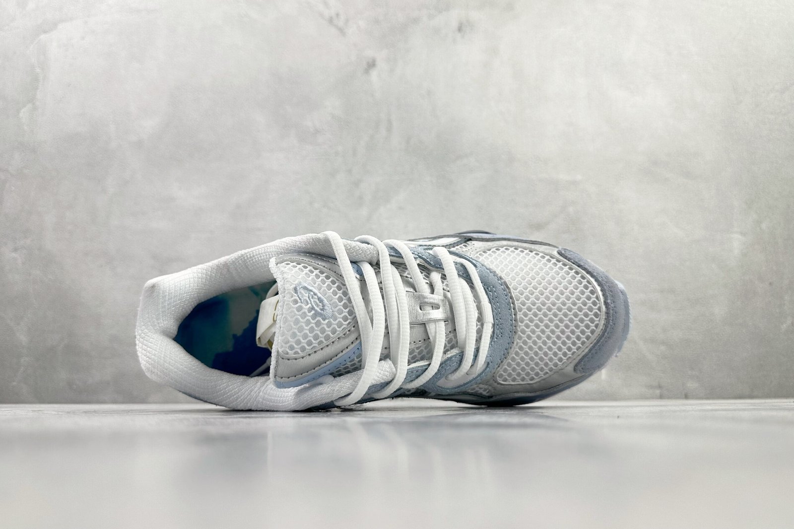 ASICS GEL-NYC White Blue 1203A 975 100 - Image 3
