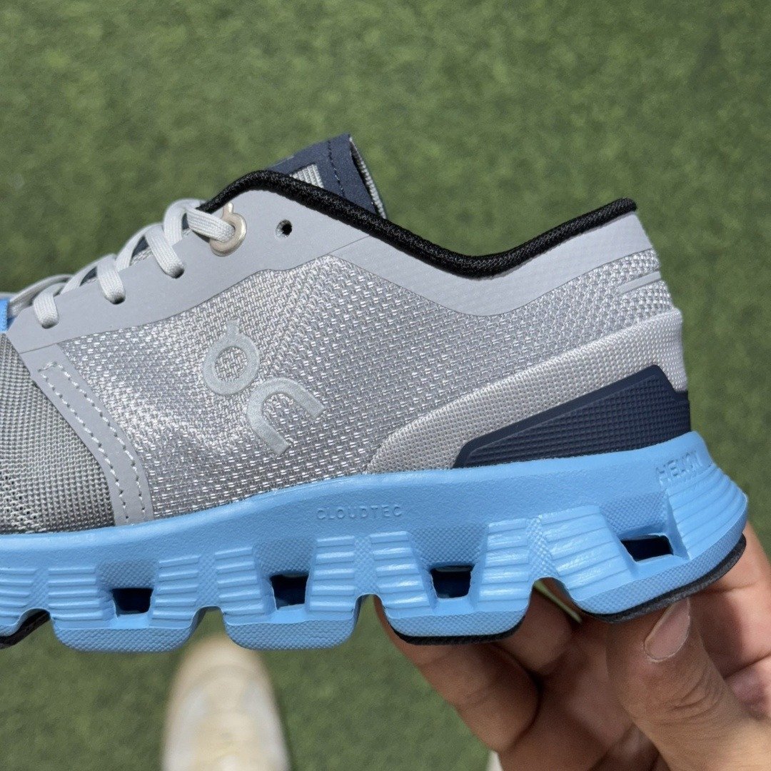 On Cloud 5 comfortable all-match shock-absorbing non-slip wear-resistant breathable low-top carbon plate running shoes - Image 4