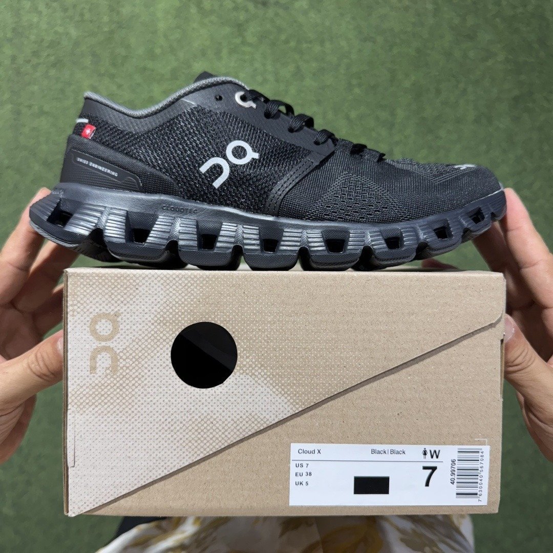 On Cloud 5 comfortable all-match shock-absorbing non-slip wear-resistant breathable low-top carbon plate running shoes - Image 4