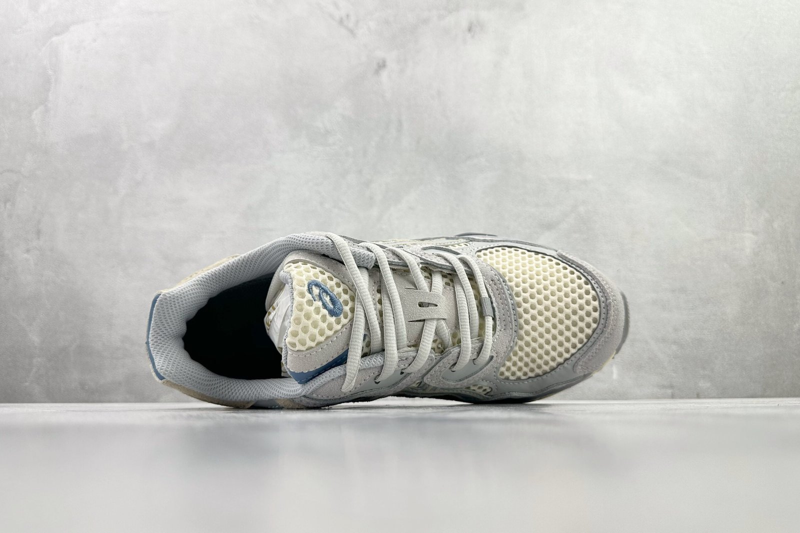 Asics GEL-NYC greige 1203A372-600 - Image 3