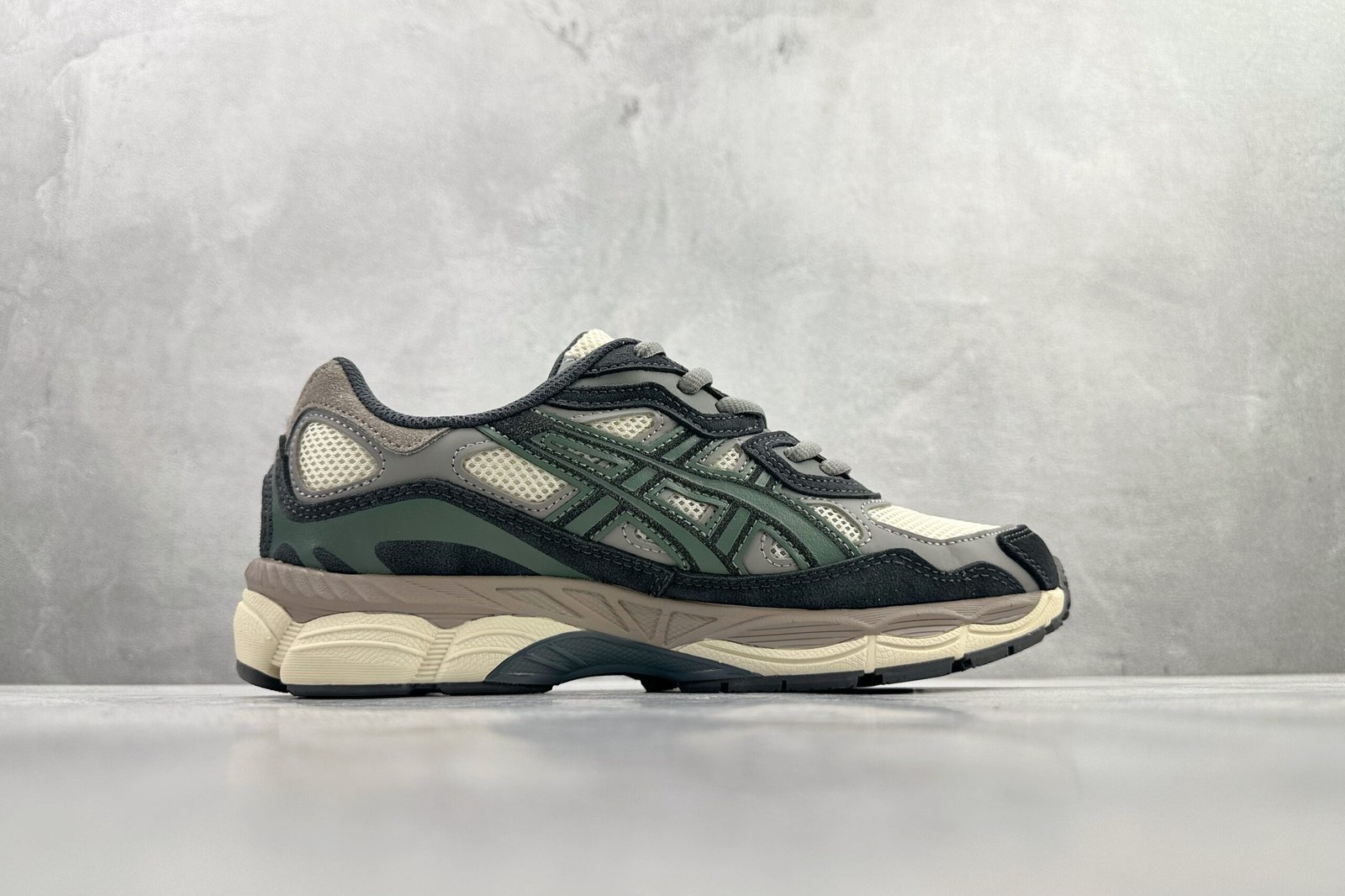 ASICS GEL-NYC “Pink Cream” Pink 1203A383-106 - Image 2