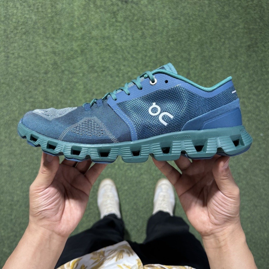 On Cloud 5 comfortable all-match shock-absorbing non-slip wear-resistant breathable low-top carbon plate running shoes - Image 2