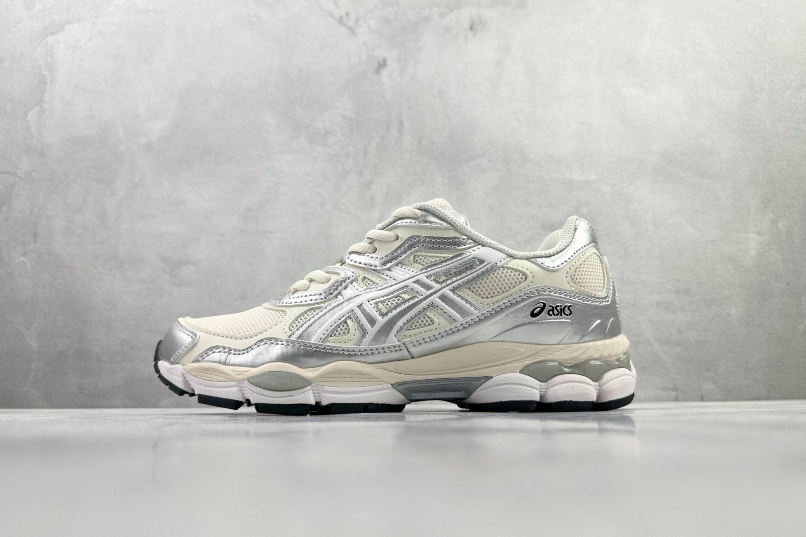 Asics GEL-NYC silver yellow 1203A805-101