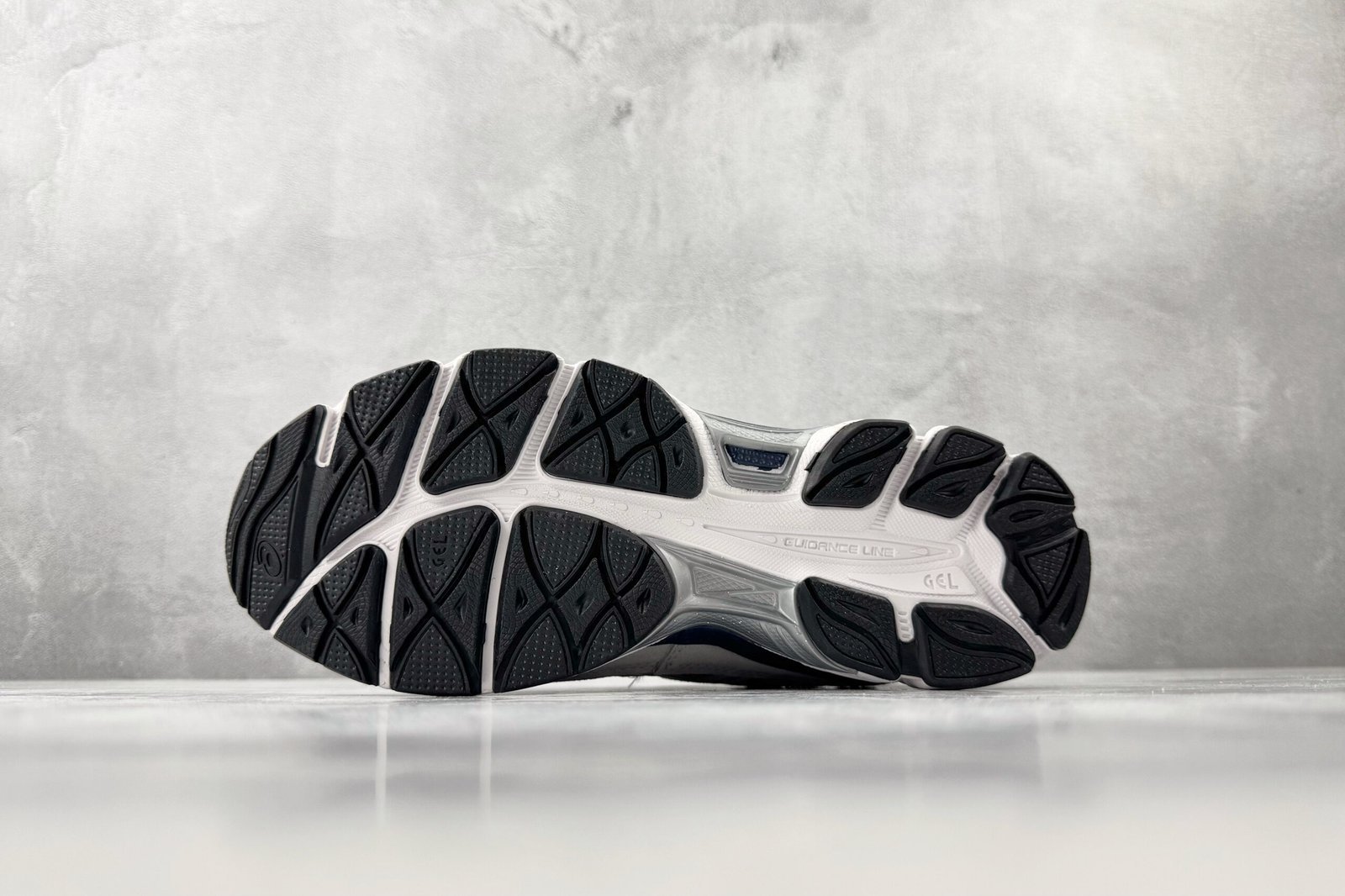 Asics Gel NYC gray white 1203A383-109 - Image 4
