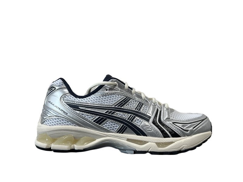 ASICS 1203A961-100 black and yellow