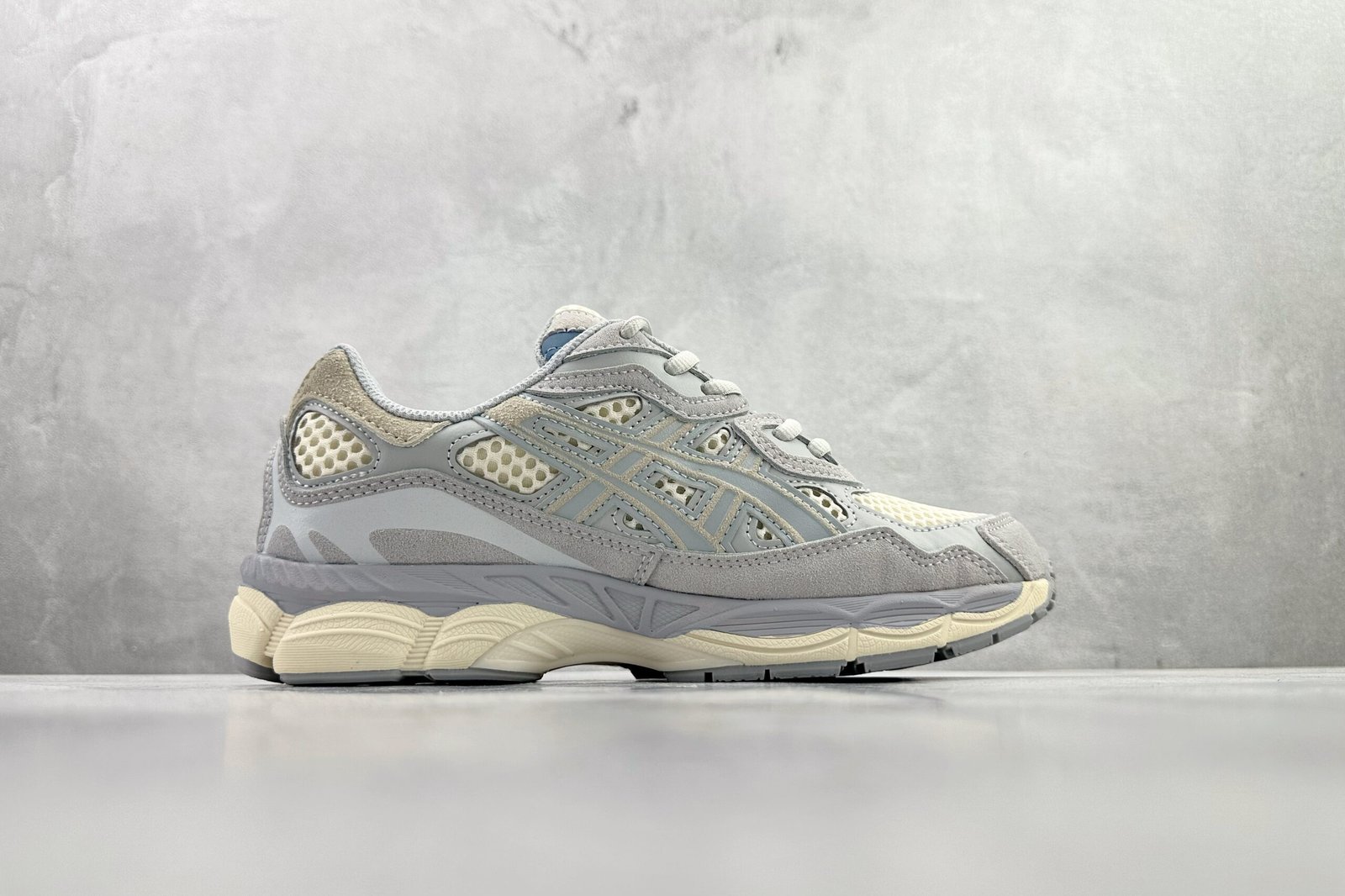 Asics GEL-NYC greige 1203A372-600 - Image 2