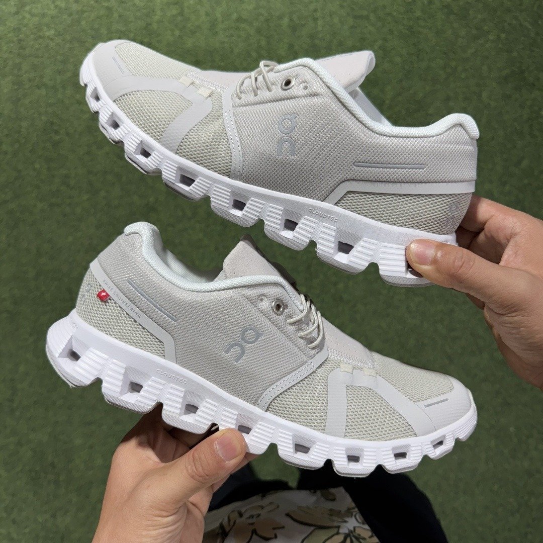 On Cloud 5 comfortable all-match shock-absorbing non-slip wear-resistant breathable low-top carbon plate running shoes