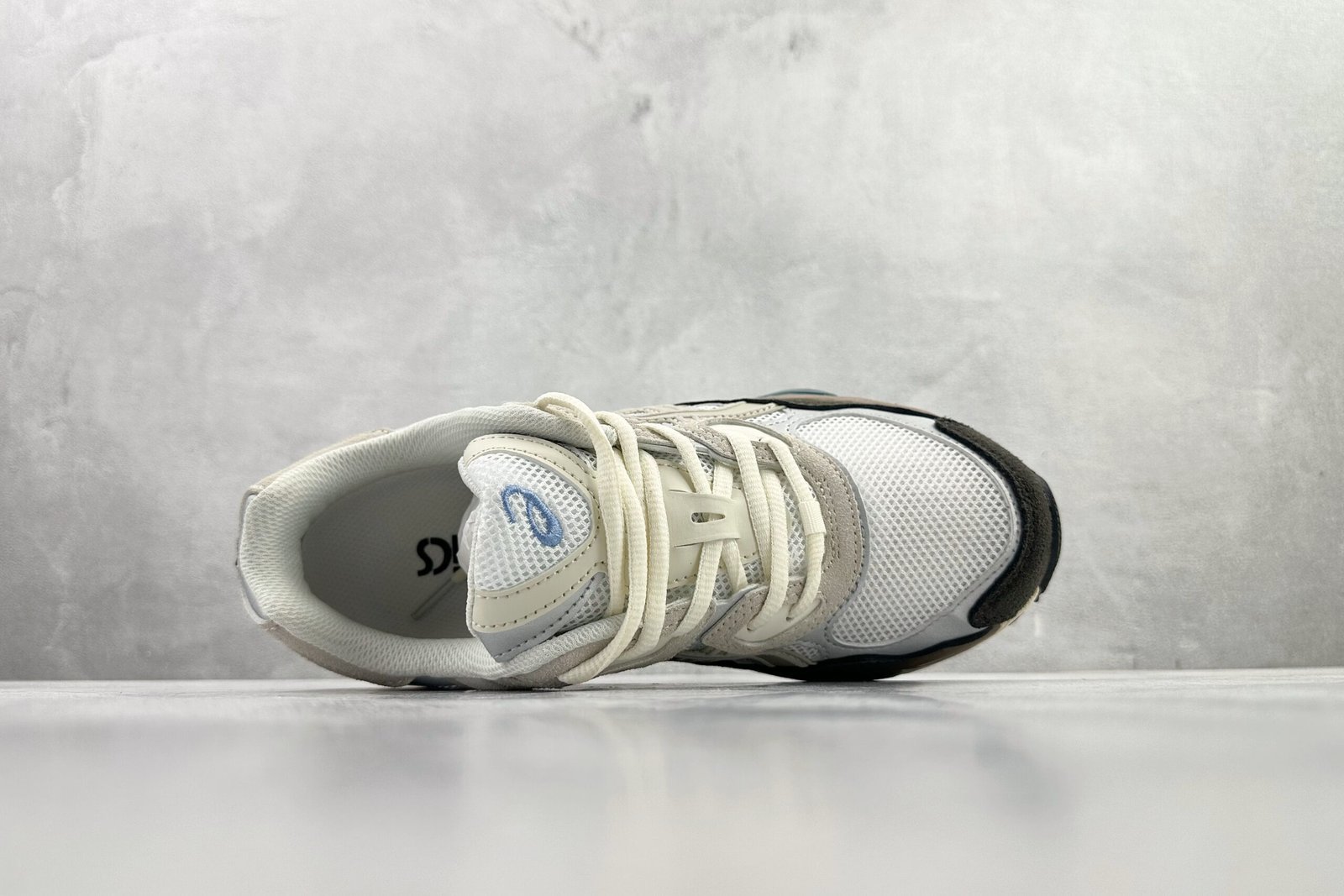 Asics GEL-NYC beige 1203A383-103 - Image 3