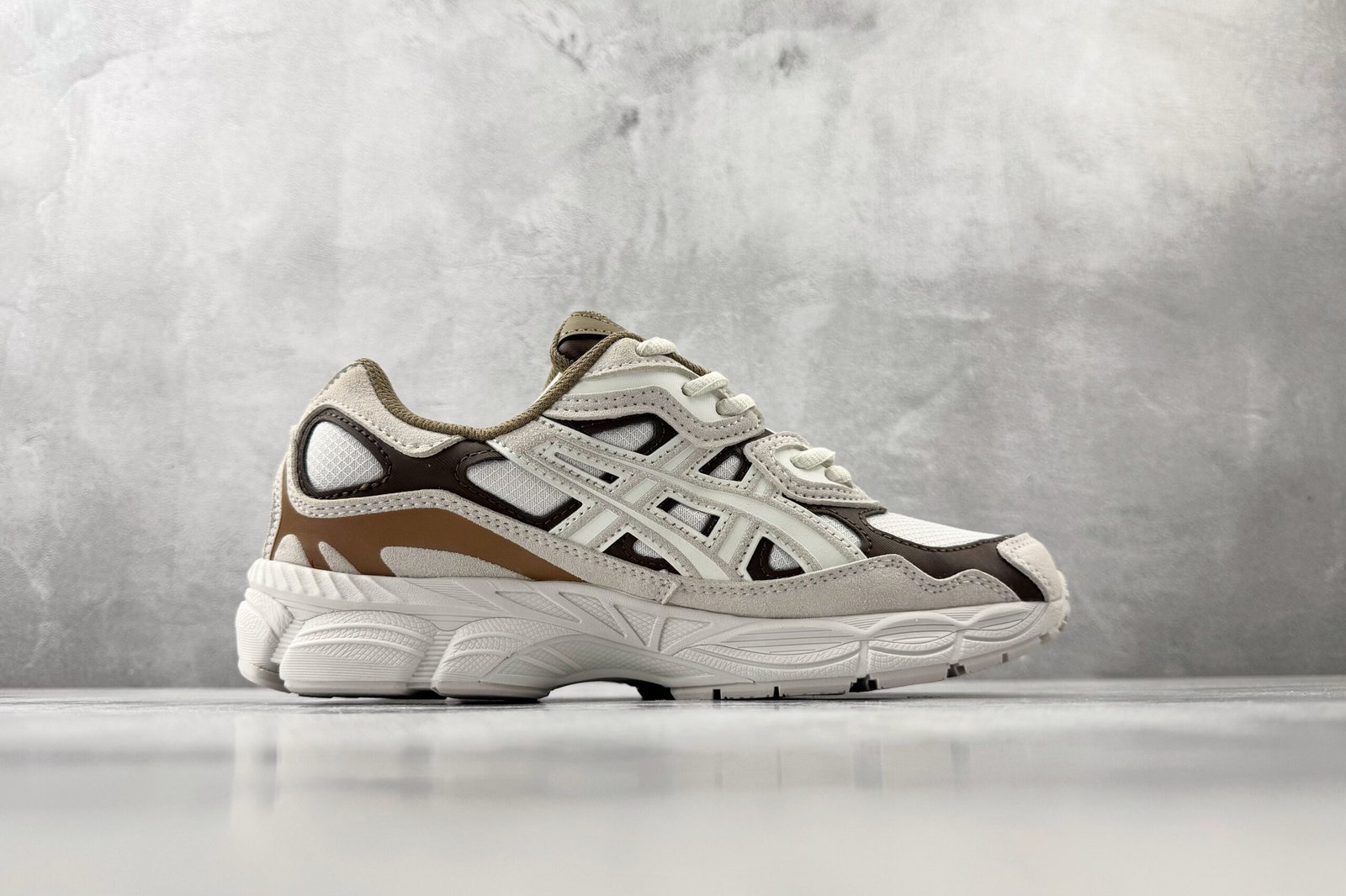 Asics Gel NYC beige 1203A739-251 - Image 2
