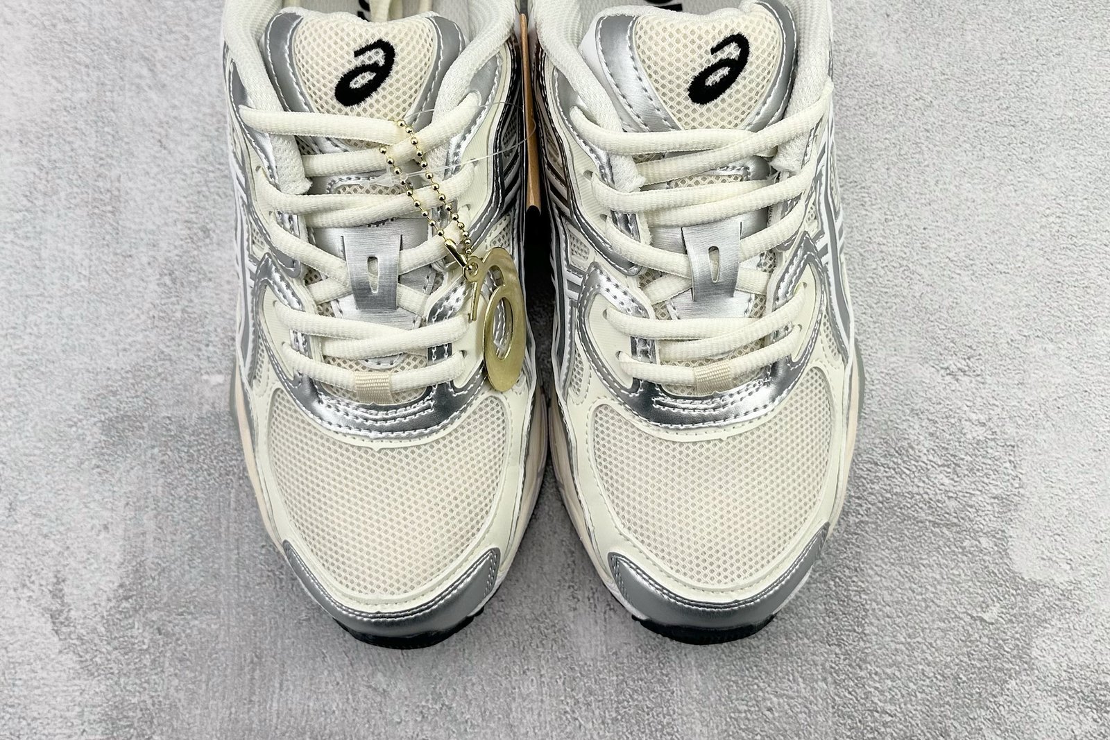 Asics GEL-NYC silver yellow 1203A805-101 - Image 9