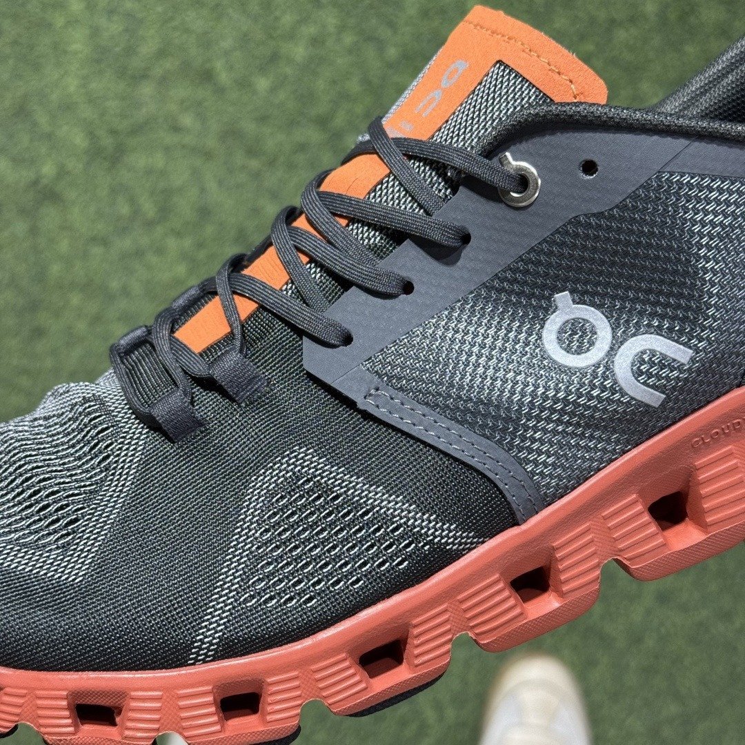 On Cloud 5 comfortable all-match shock-absorbing non-slip wear-resistant breathable low-top carbon plate running shoes - Image 7
