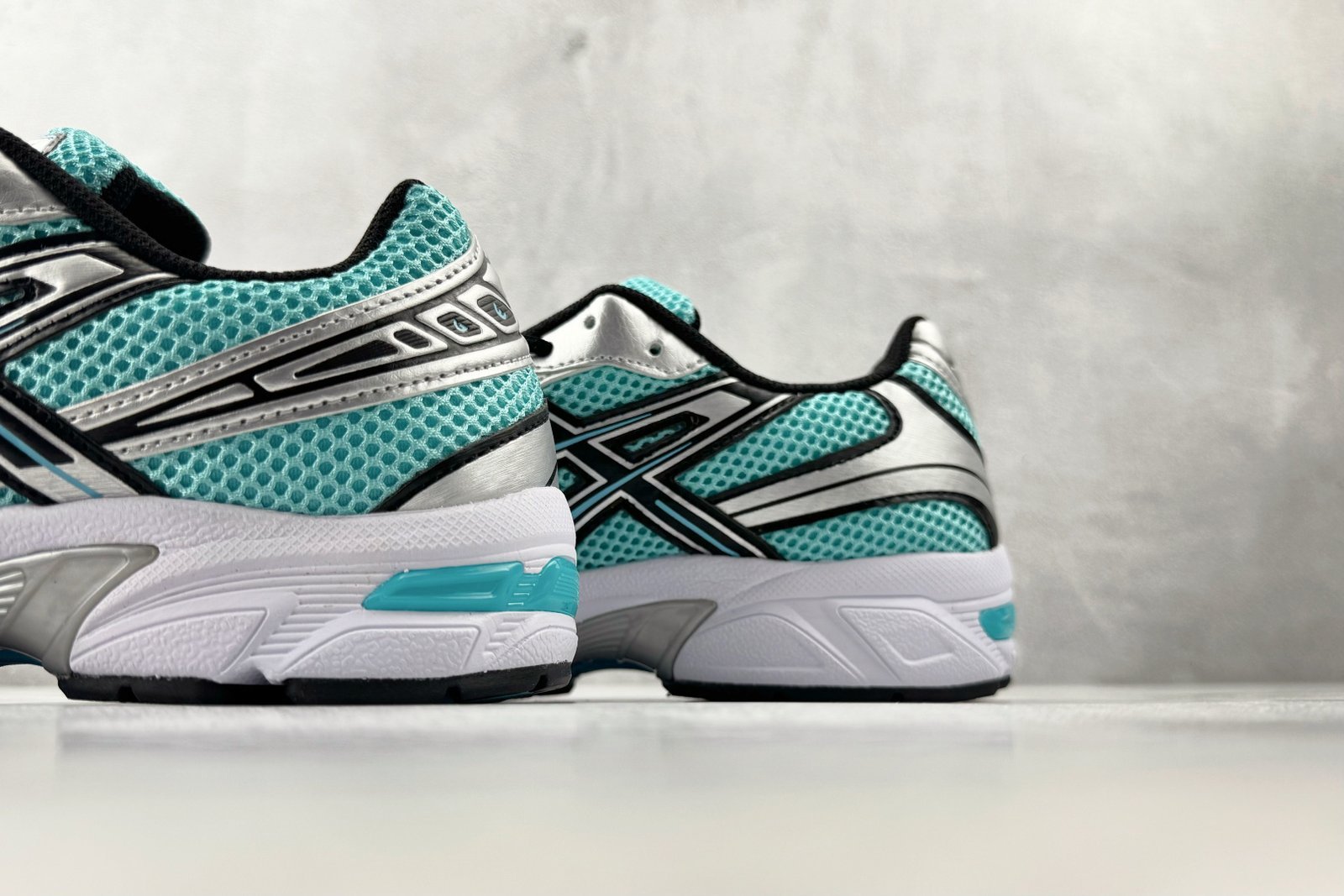 ASICS Gel-1130 silver green 1203A609-400 - Image 7