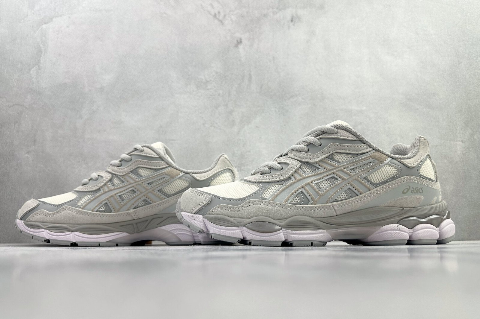 ASICS GEL-NYC gray and white 1203A663101 - Image 5