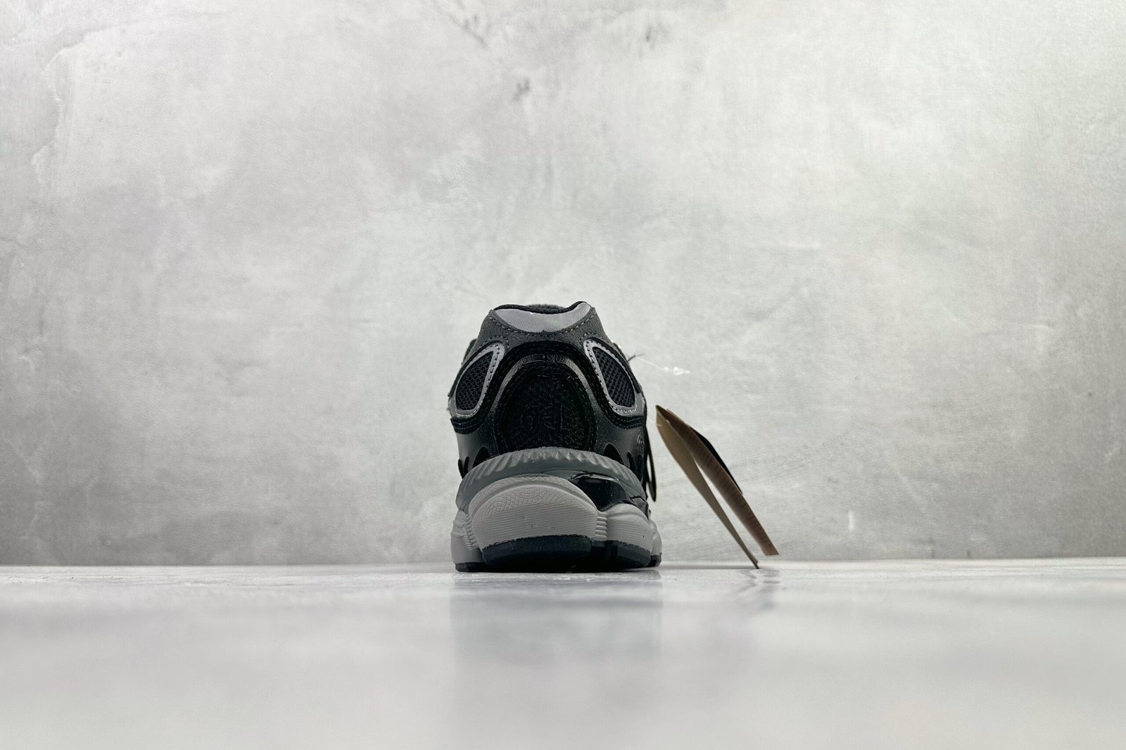 ASICS GEL-NYC black 1201A789-020 - Image 7