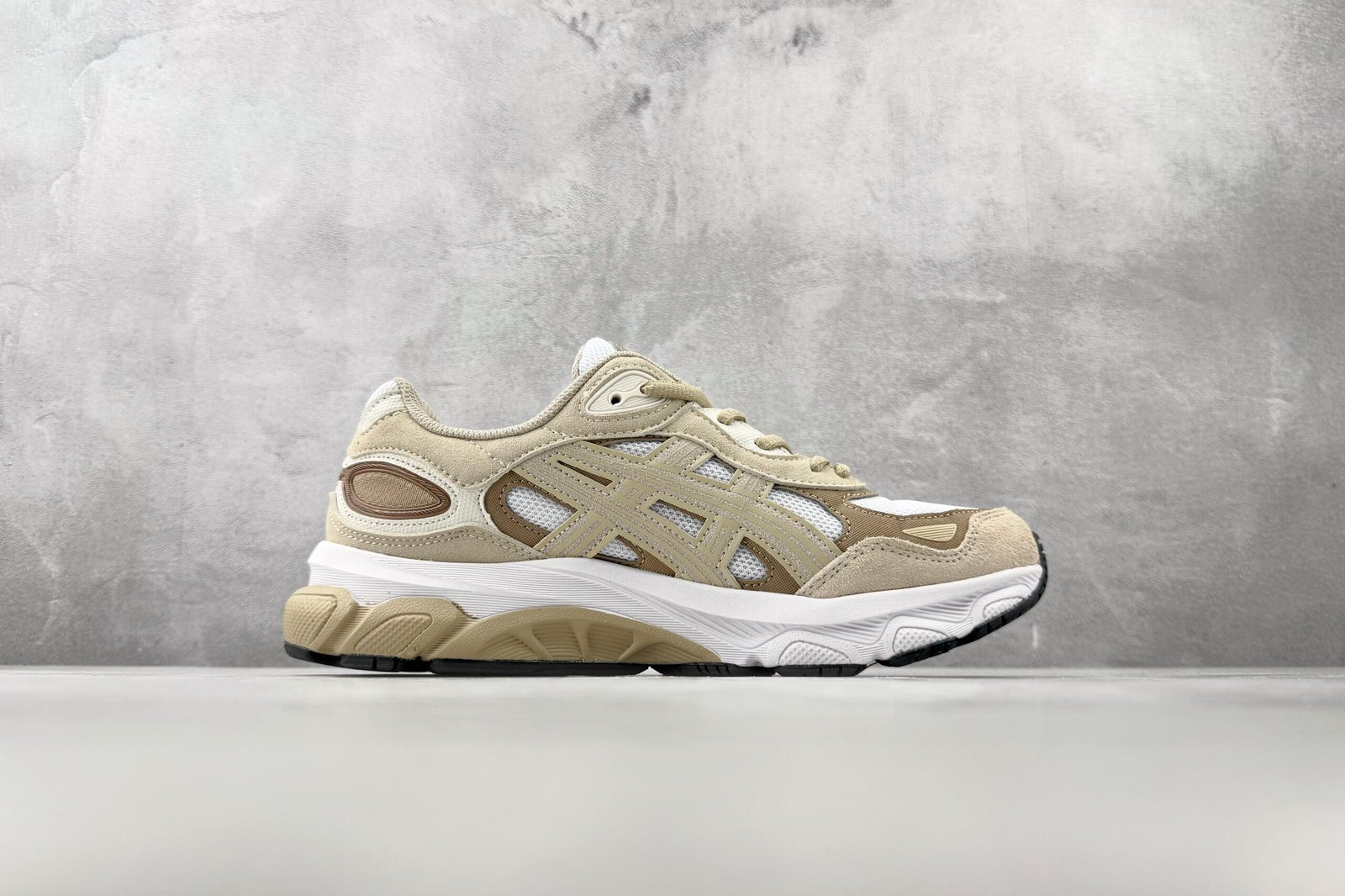 ASICS Gel-NYC 2.0 milk tea Brown 1203A895-102 - Image 2
